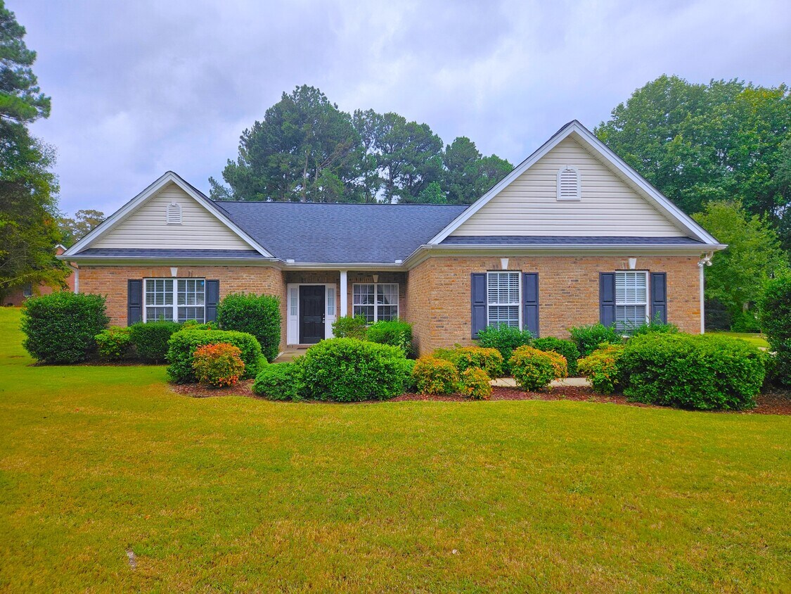 Foto principal - 101 Riddle Rd
