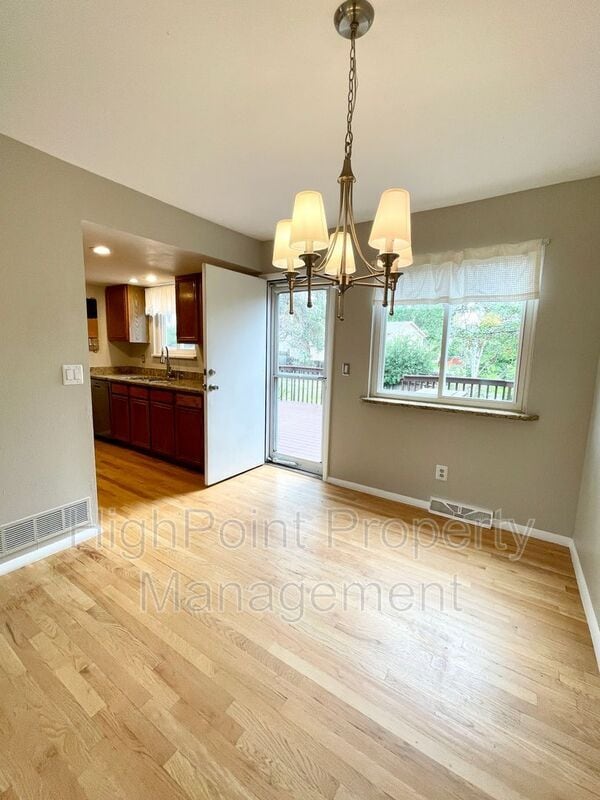 Building Photo - 10531 Parfet Ct