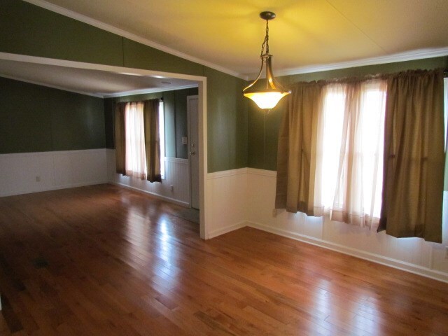 Foto del edificio - 7149 Fleming Rd