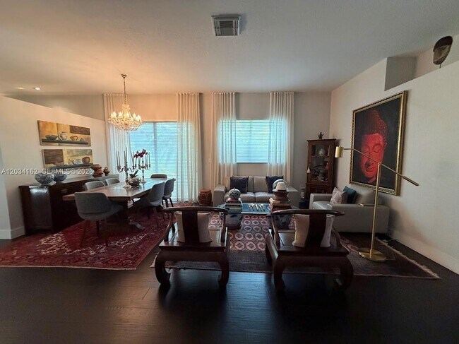 Foto del edificio - 10900 NW 72nd St