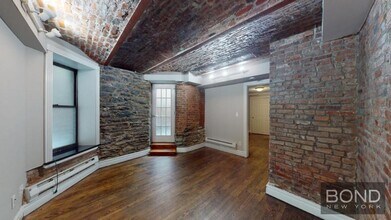 Building Photo - 336 E 18th St