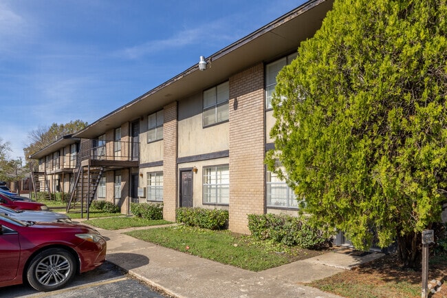 Building Photo - Sunwood Apartments