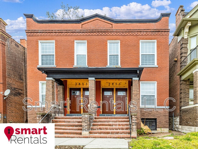 Building Photo - 3851 McRee Ave