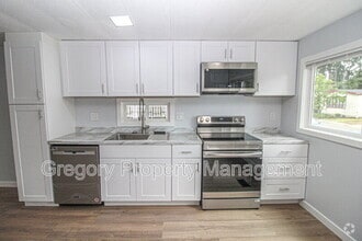 Building Photo - 19505 129th Ave NE