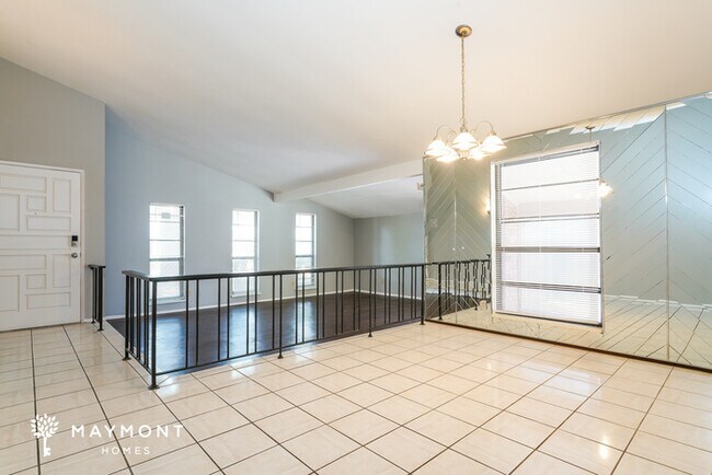 Building Photo - 1617 Whittenburg Dr
