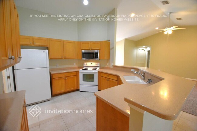 Foto del edificio - 1492 Wood Rose St