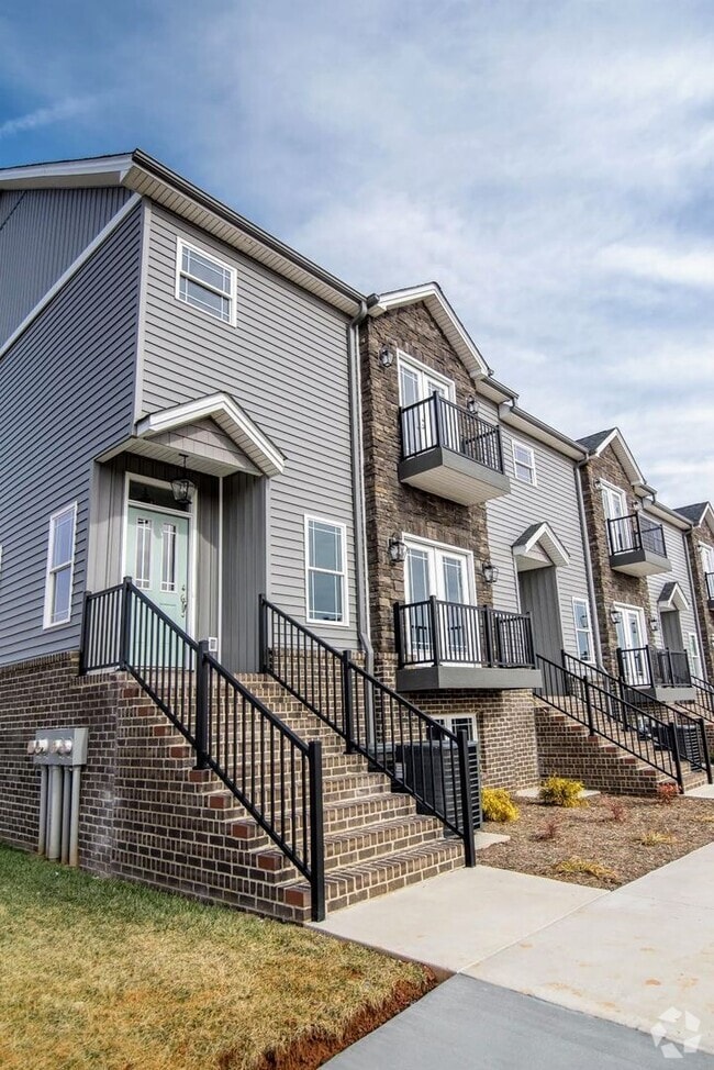 Building Photo - 970 Brewington Dr