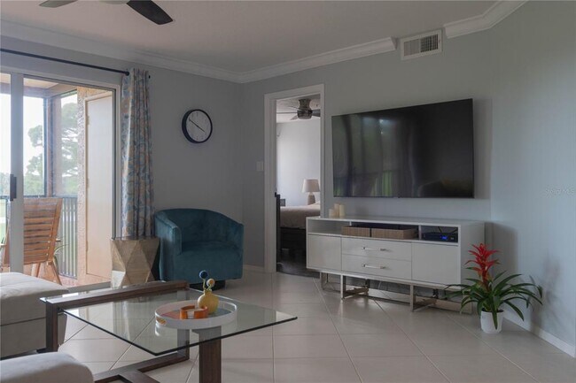 Building Photo - 2400 Feather Sound Dr