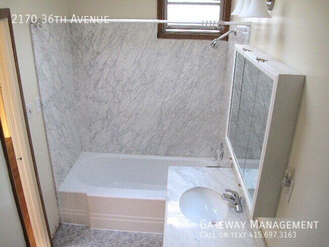 Foto del edificio - 2170 36th Ave