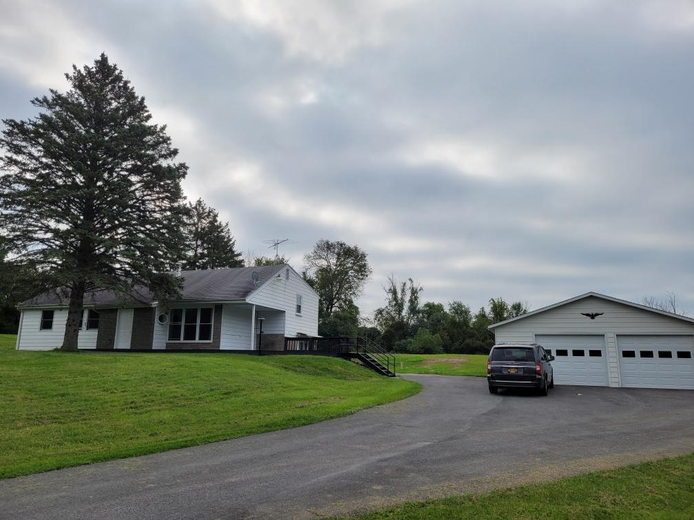 1060 Jewett Rd Unit 1, Skaneateles, NY 13152 Apartments in