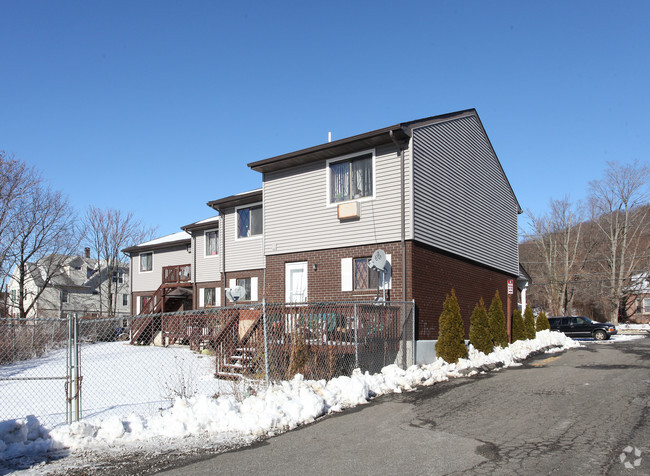 Building Photo - Valley View Apartments