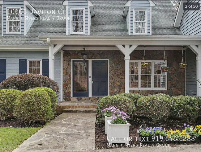 Foto del edificio - 10101 Daviton Ct