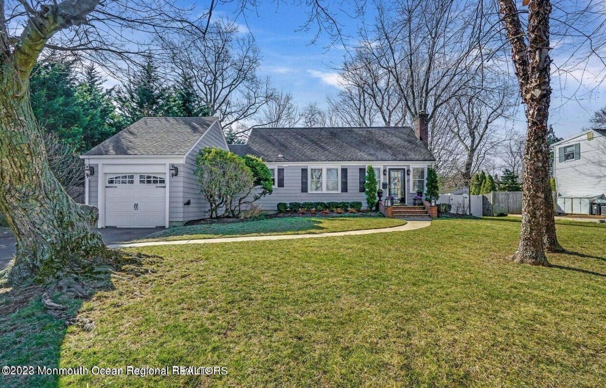 Primary Photo - 10 Woolley Pl