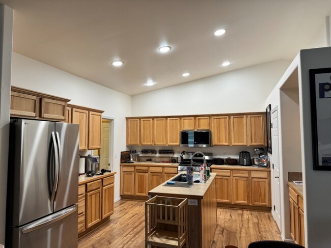 Foto del edificio - 3042 SW Indian Pl