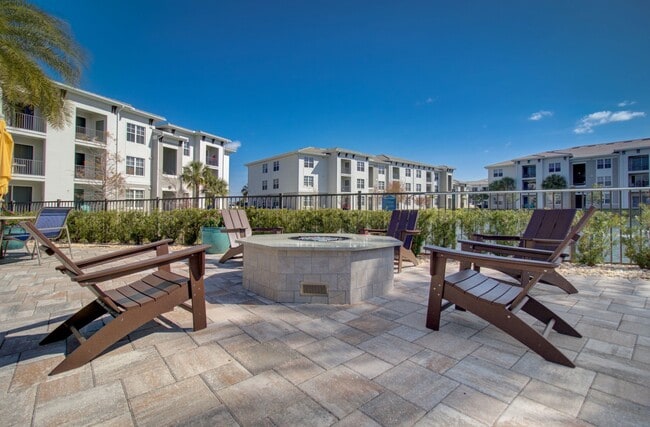 Building Photo - Coralina Apartments