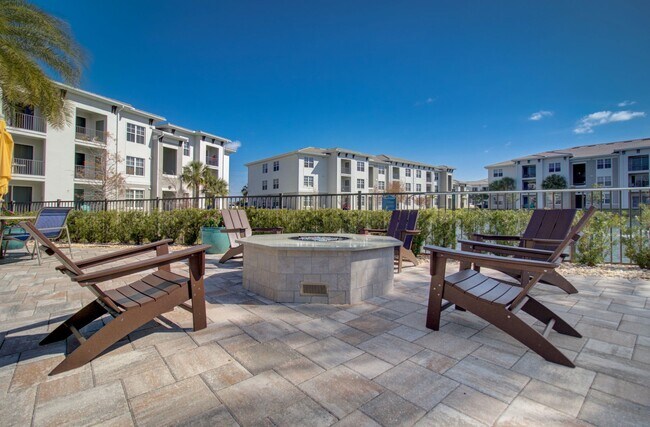 Building Photo - Coralina Apartments