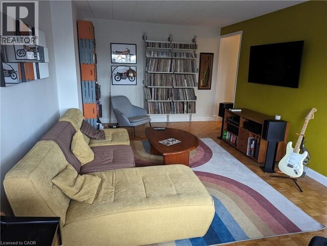 Building Photo - 14 Norris Pl