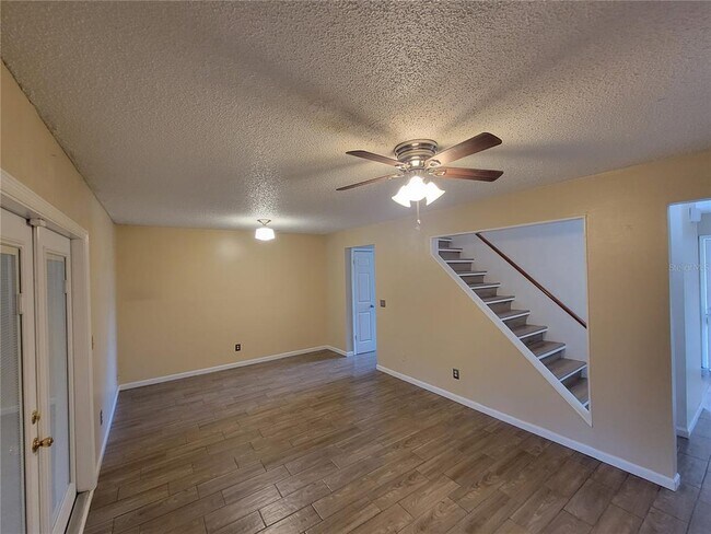 Foto del edificio - 3441 Oak Trail Ct