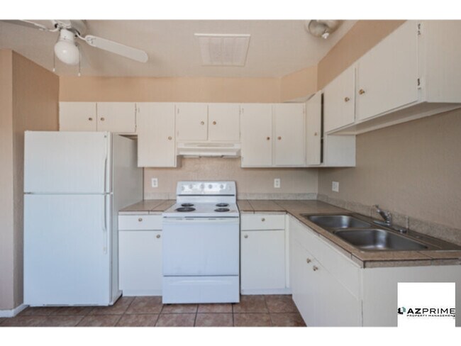 Foto del edificio - $250 OFF FIRST MONTH'S RENT MOVE IN SPECIA...