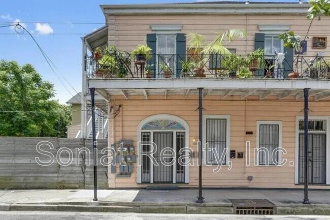 Foto del edificio - 3608 N Rampart St