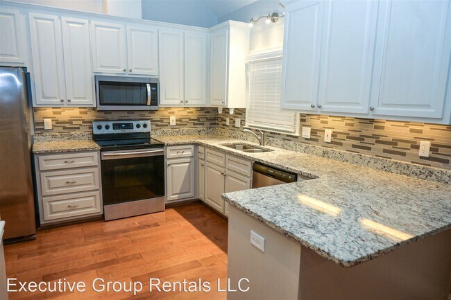 Building Photo - 4 br, 3 bath House - 4847 CHAMPIONS WAY