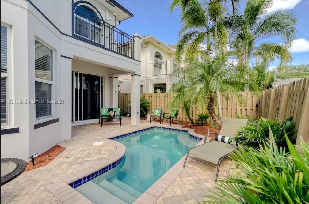1418 NE 17th St, Fort Lauderdale, FL 33305 Townhome Rentals in Fort
