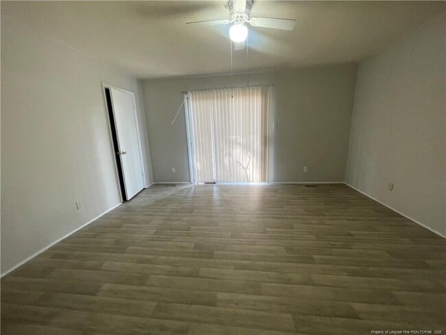 Building Photo - 323 Cadmium Ct
