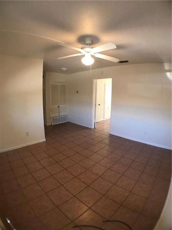 Foto del edificio - 5213 Joe Sayers Ave