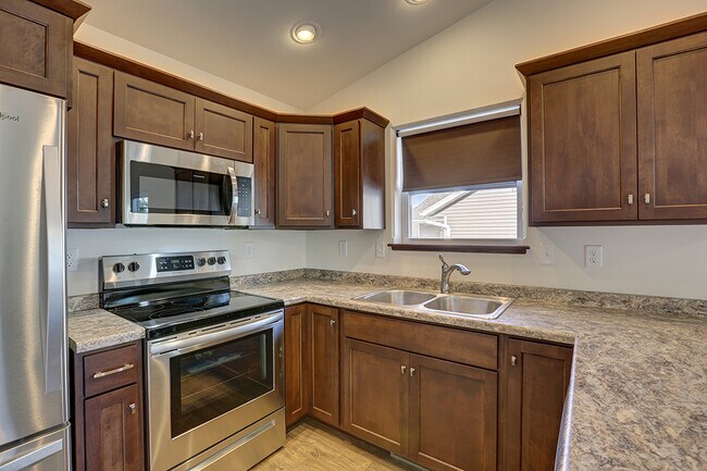 Building Photo - 4905 Annabelle Ct