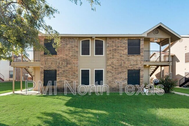 Foto del edificio - 5104 Herrick Ct