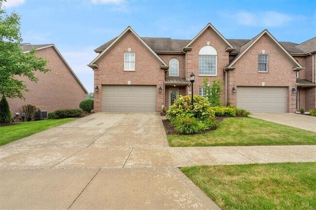 Building Photo - 1526 Staunton Dr