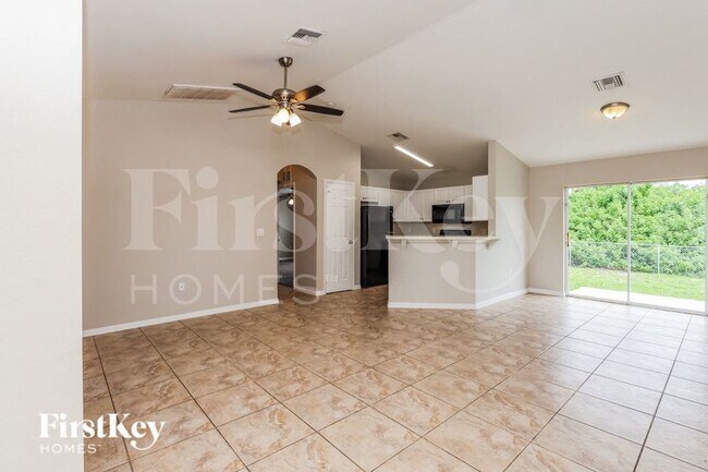 Foto del edificio - 2700 46th St SW