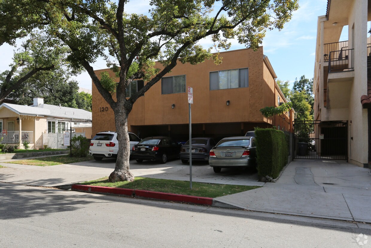 Building Photo - 120 S Belmont St