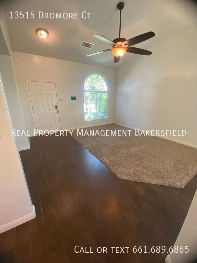 Foto del edificio - 13515 Dromore Ct