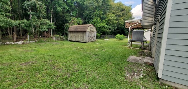 Building Photo - 7819 Peppercorn Ln