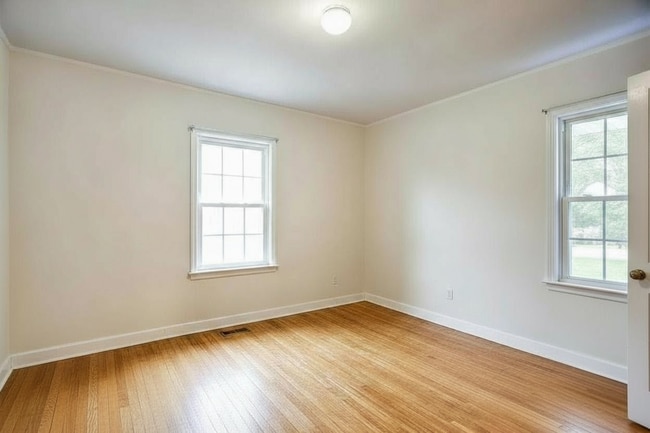 Bedroom - 134 Warwick St SE