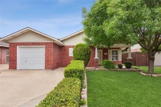 Building Photo - 4043 Gray Oak Pl