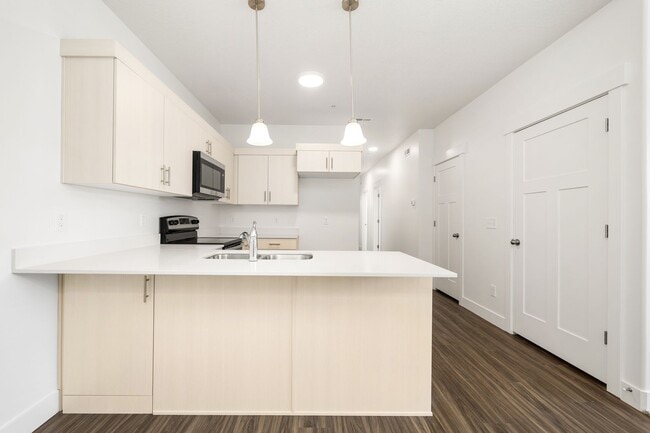 Photo - Lar-13714 S Hanley Ln #HH303 Riverton, UT 84096 Apartment