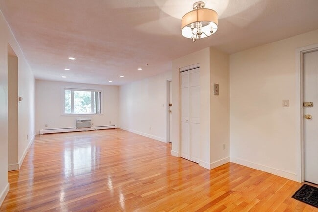 Photo - 112 Decatur St Apartment