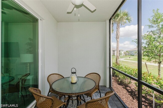 Foto del edificio - 5433 Double Eagle Cir