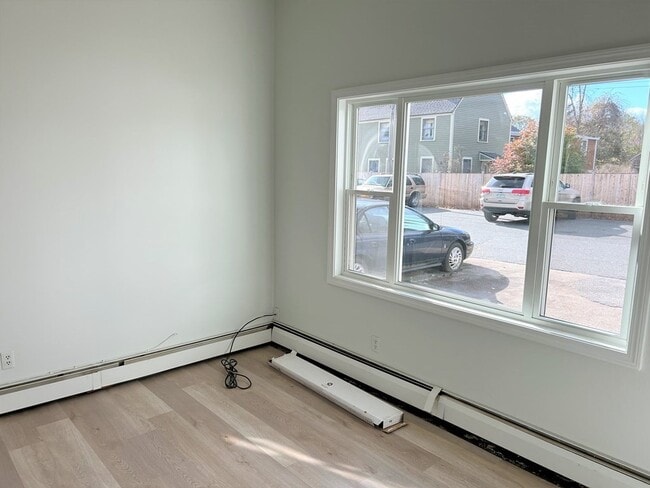 Building Photo - 9 Summer St