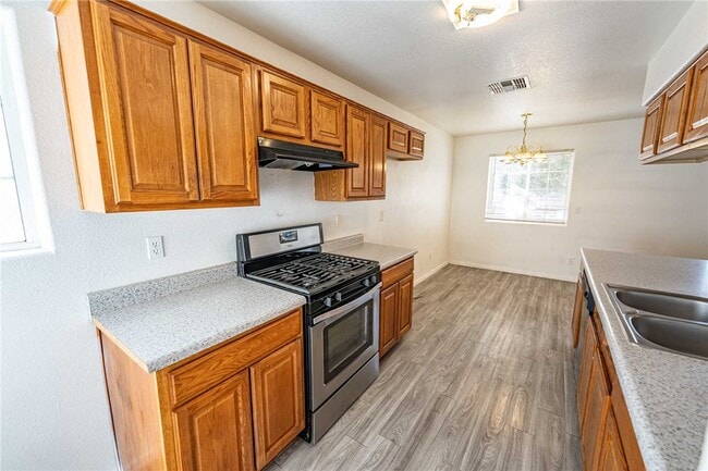 Foto del edificio - 3422 Cypress St