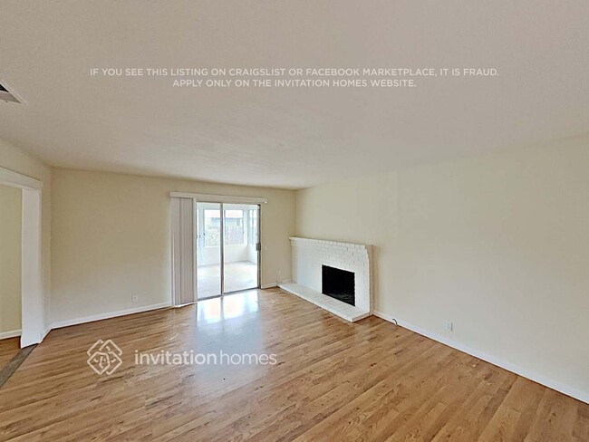 Building Photo - 395 Spindrift Way
