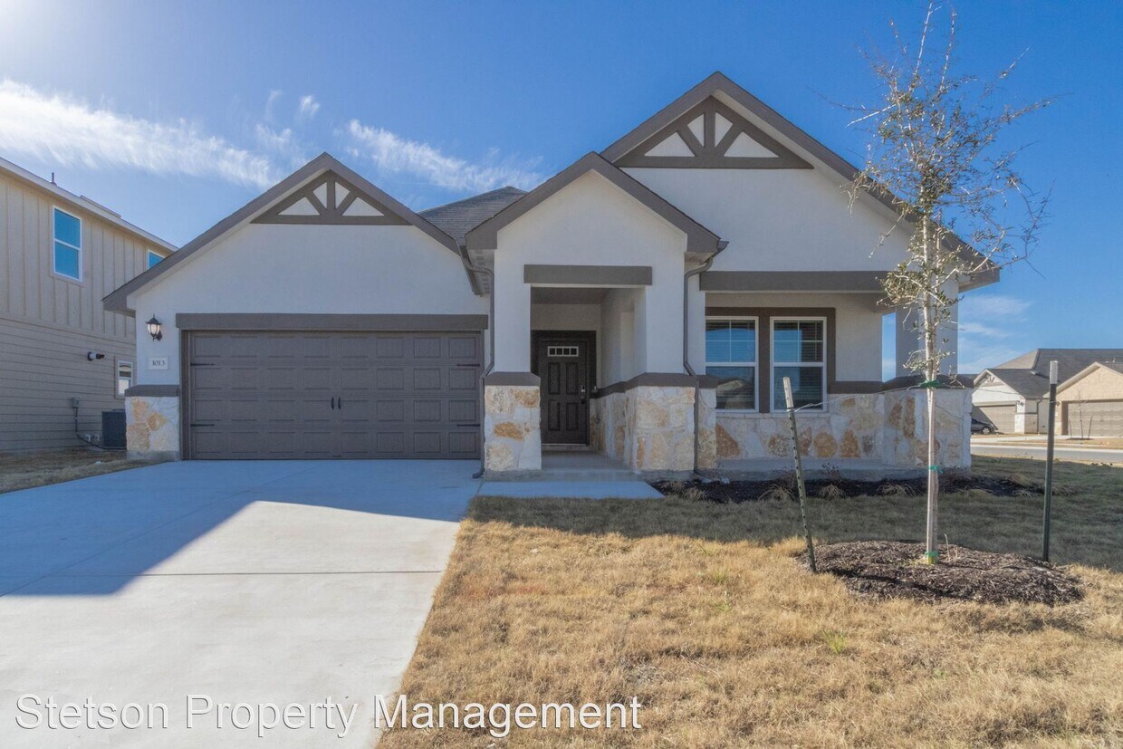 4 br, 3 bath House 1013 Guadalupe Bass Rd House Rental in Hutto, TX