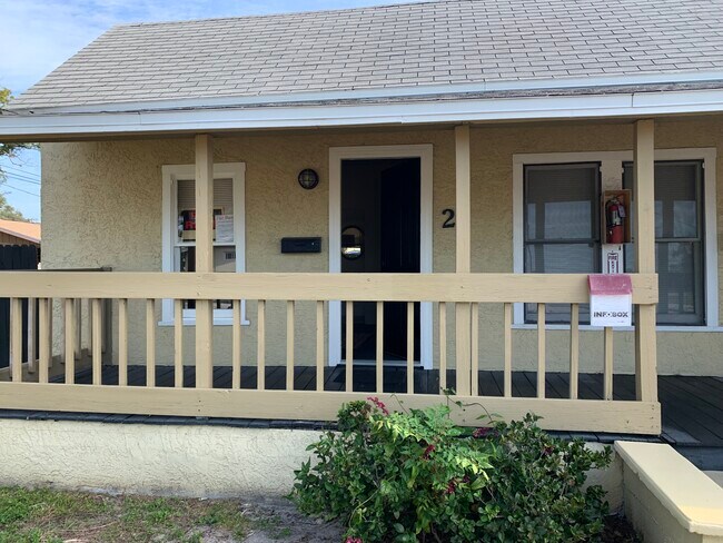 Foto del edificio - 152 3rd St NW