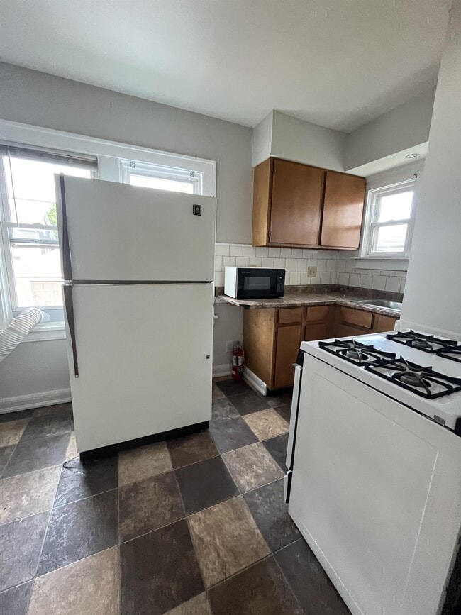 1831 Cleveland Ave, Whiting, IN 46394 House Rental in Whiting, IN