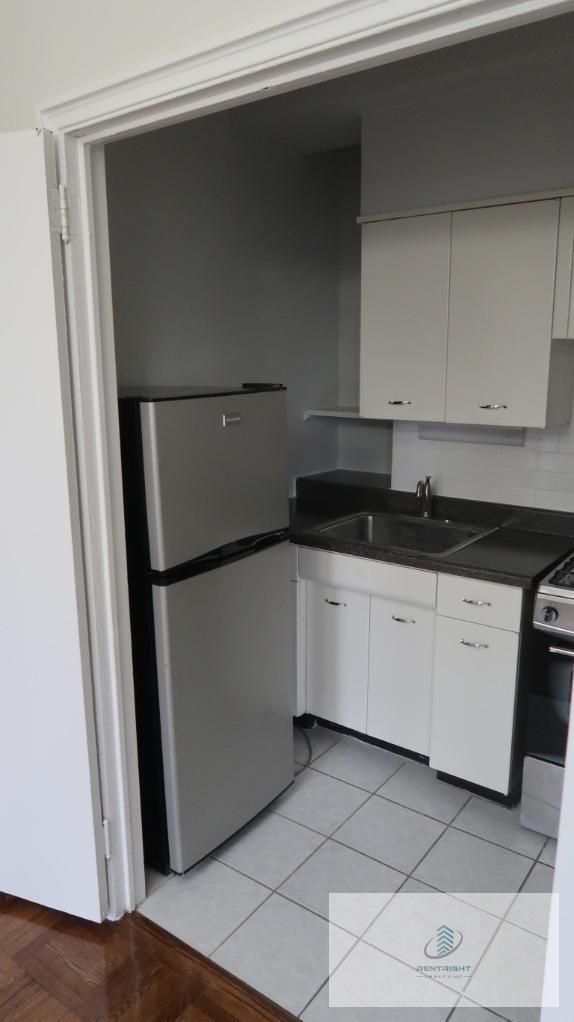 Foto del edificio - 534 W Stratford Pl