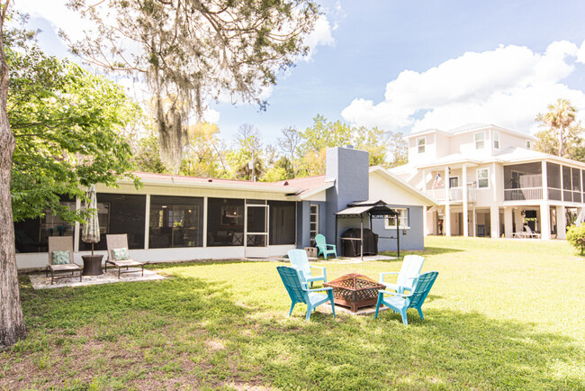 Foto del edificio - 3713 N Suwanee Pt
