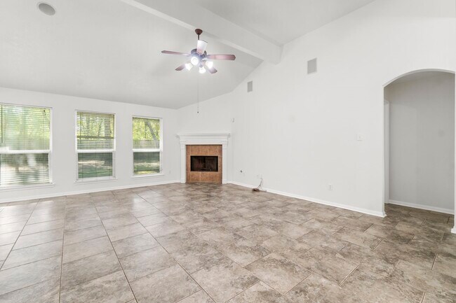 Building Photo - 255 Genesee Ridge Ct