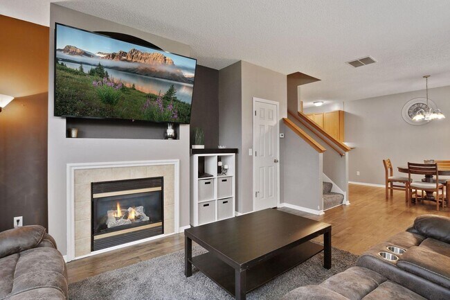 Building Photo - 17083 Encina Path